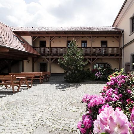 Penzion Hurky Nova Bystrice Exterior photo